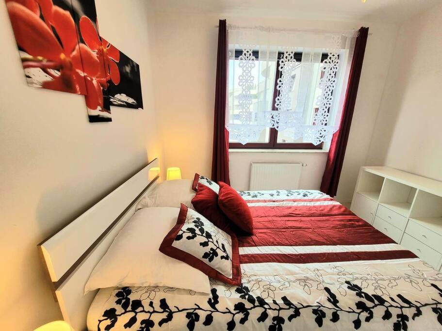 Apartment Sophie 3 Rooms, 2 Bathrooms, 8 Persons Краков Экстерьер фото