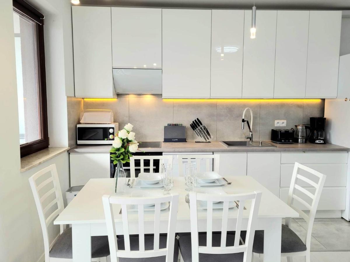 Apartment Sophie 3 Rooms, 2 Bathrooms, 8 Persons Краков Экстерьер фото